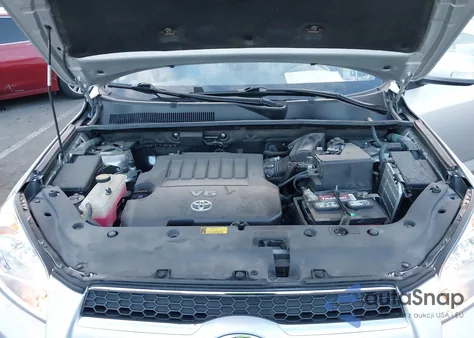 2010 Toyota Rav4 Limited V6 z USA, uszkodzony, nr VIN 2T3DK4DV6AW036636